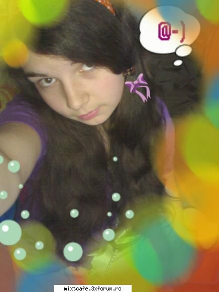 na
poza mai veche... aci nu prea eram creatza ~platic smile~