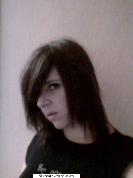 noh dibola de mn o venit k poze:-? slut for suicide