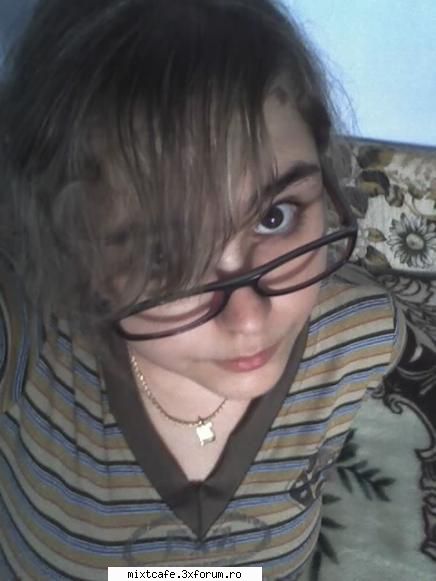 heeeelo toata lumeaaaaa :>

sunt mymy mrg asa mi se zicee defapt : x.
sunt dinnnn minunata timisora