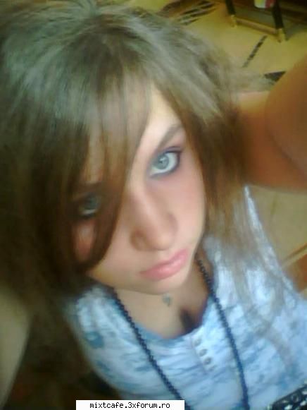 ms frumos :),poi am 14 ani ji sunt din bucuresti :) cookies?:) �